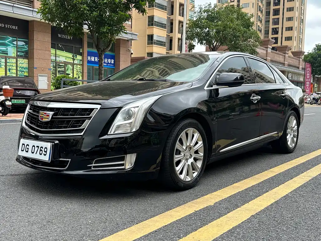 Купить Cadillac XTS
