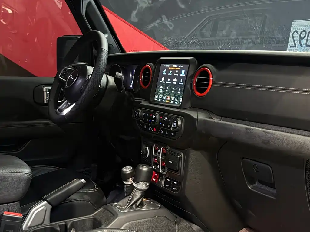 Jeep Gladiator — миниатюра 7