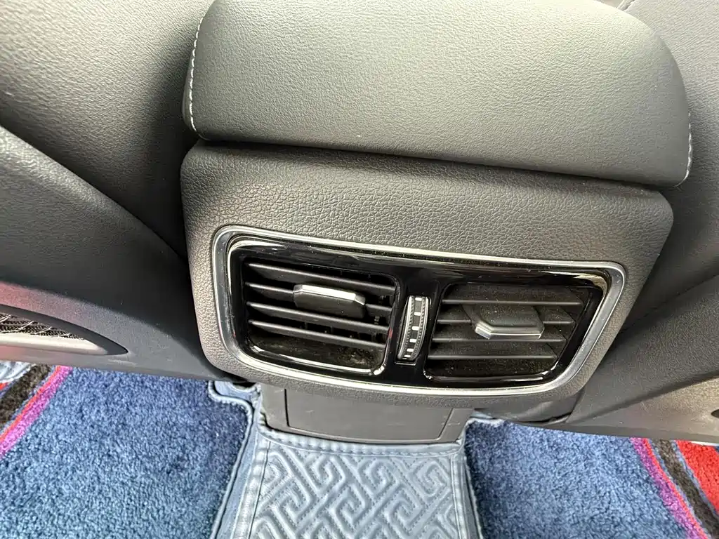 Hongqi Hongqi HS5 - фото 15