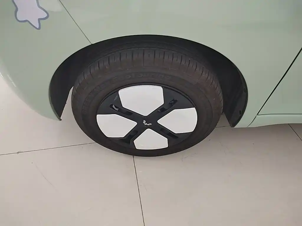 Wuling MINIEV — миниатюра 23