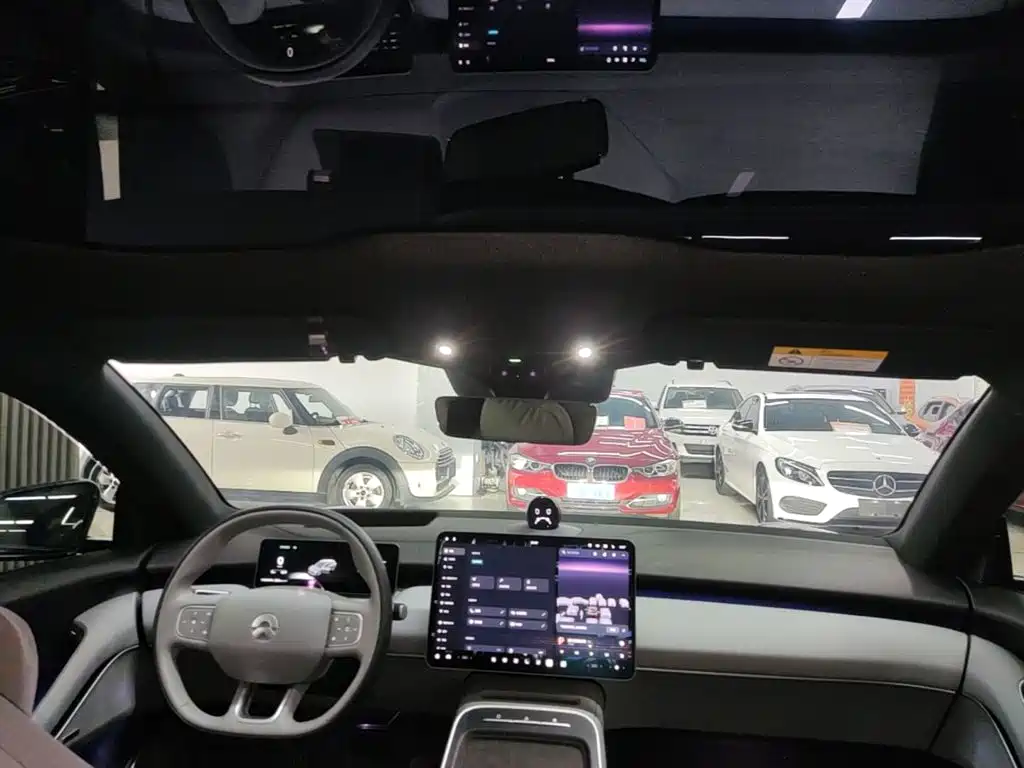 NIO ET5T — миниатюра 18