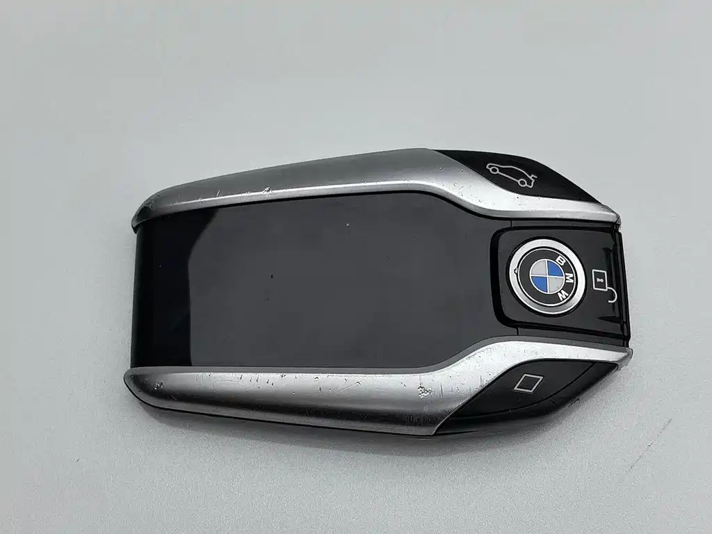 BMW 5 Series New Energy — миниатюра 19