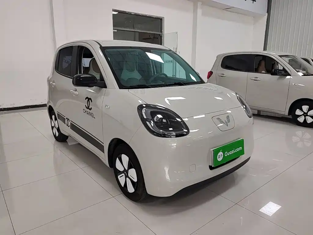 Wuling MINIEV — миниатюра 4