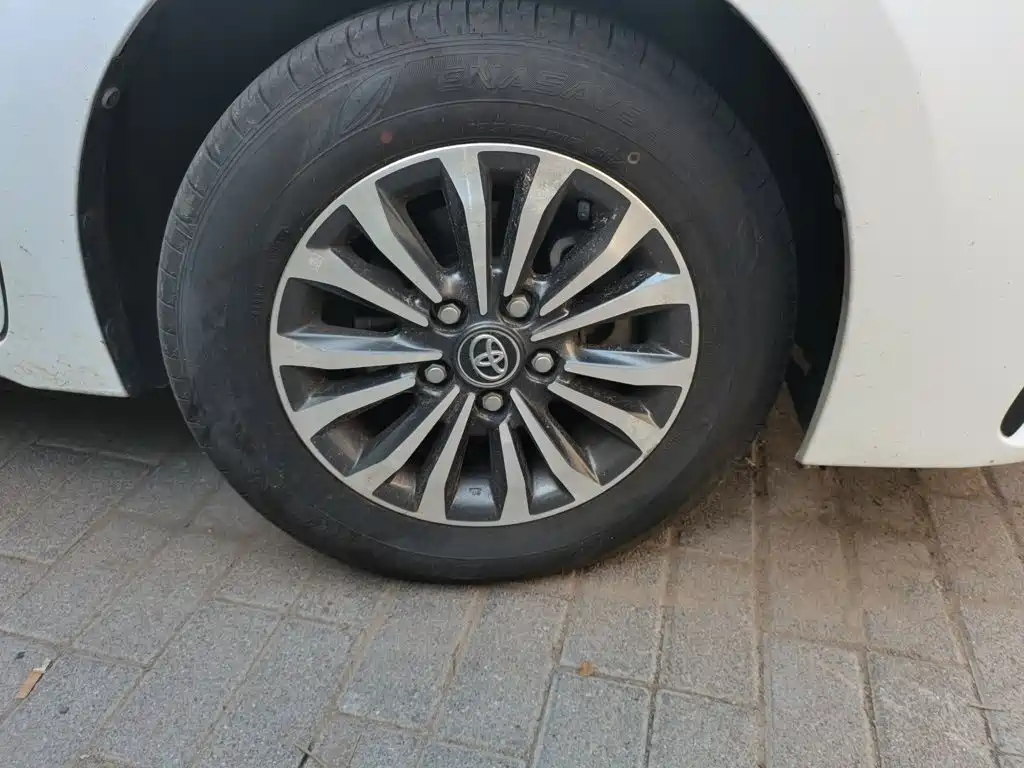 Toyota Corolla — миниатюра 24