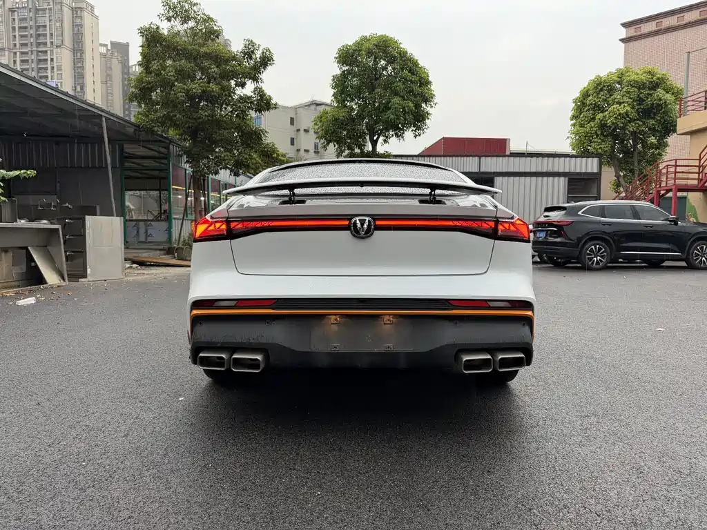 Changan UNI-V — миниатюра 19