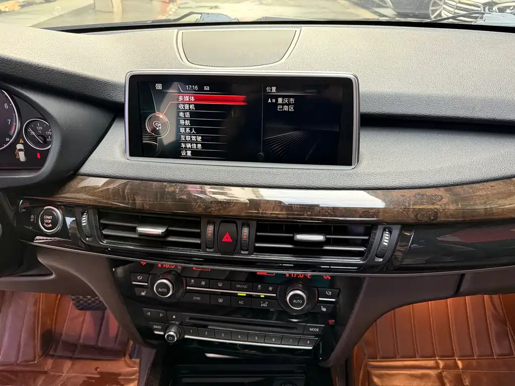 BMW X5 (Import) — миниатюра 11