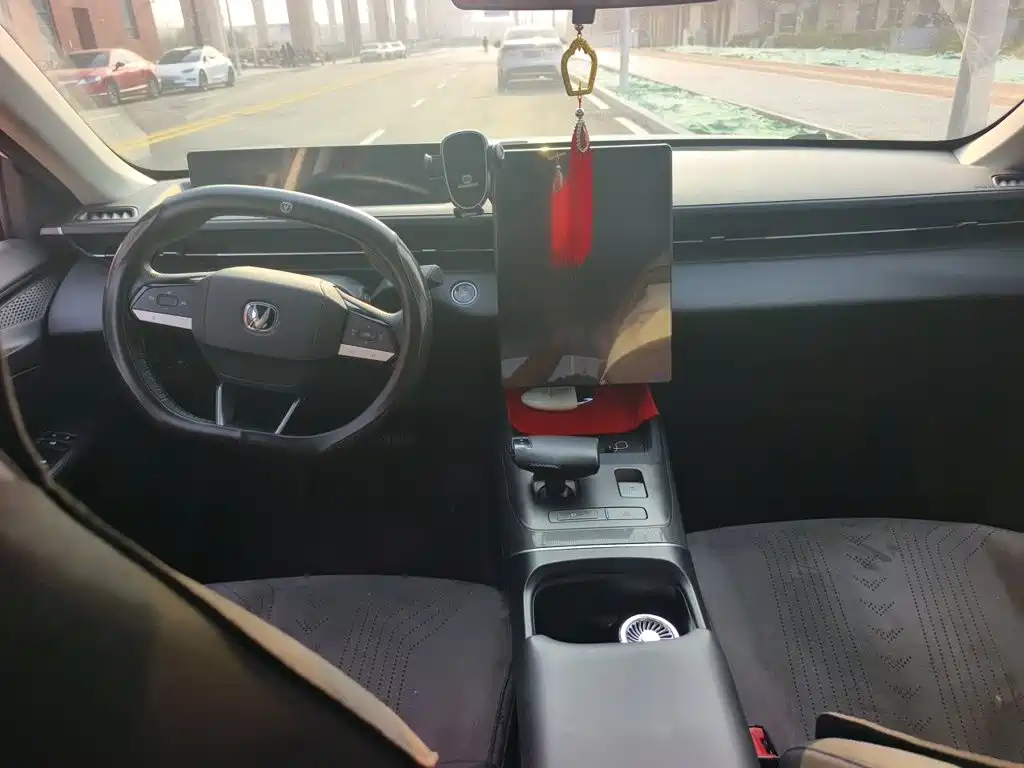 Changan Eado — миниатюра 10