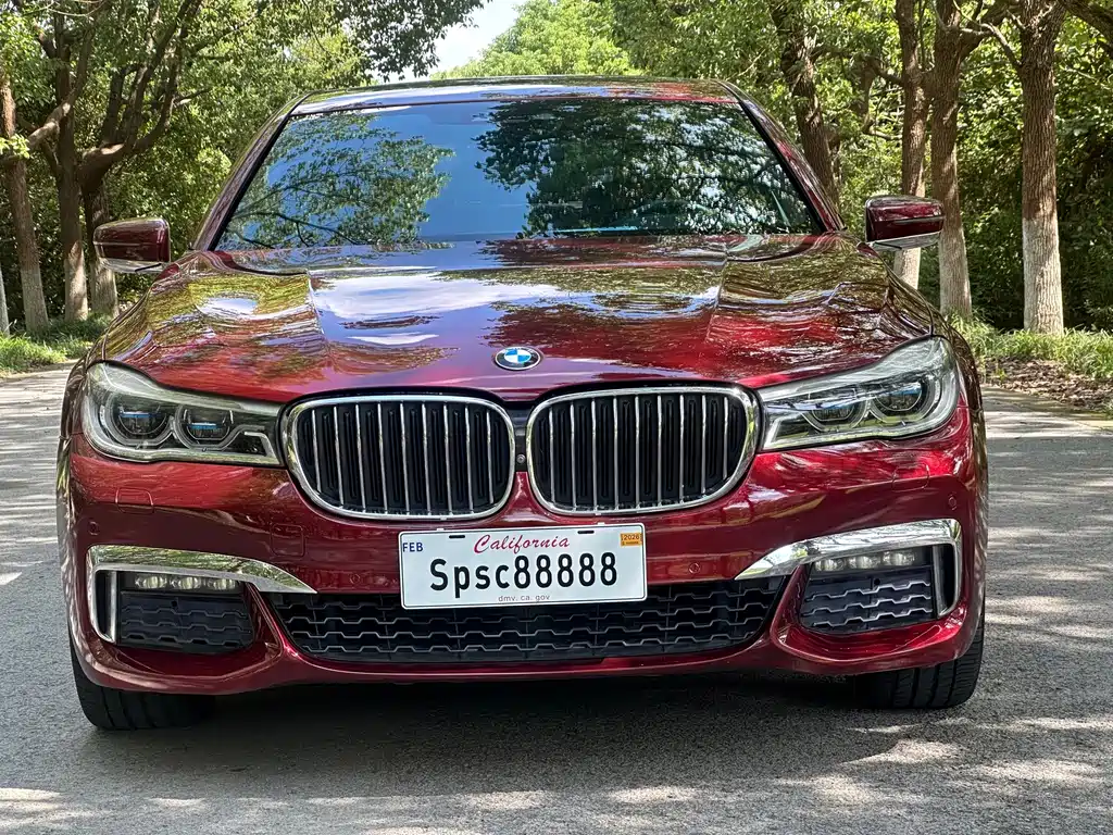BMW 7 Series — миниатюра 2
