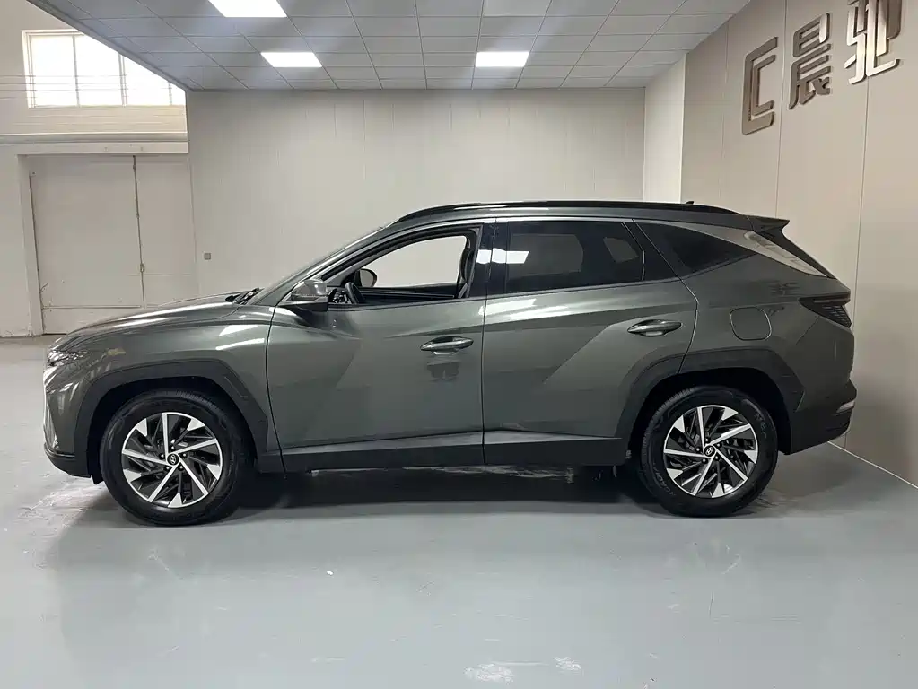 Hyundai Tucson 2023 L 1.5T AT GLX Elite