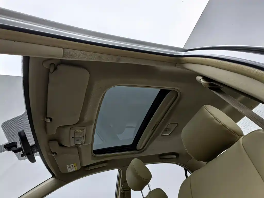 Toyota Corolla — миниатюра 14