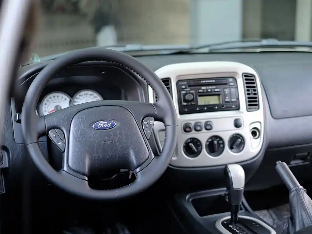 Ford Escape — фотографии объявления, Фото 42