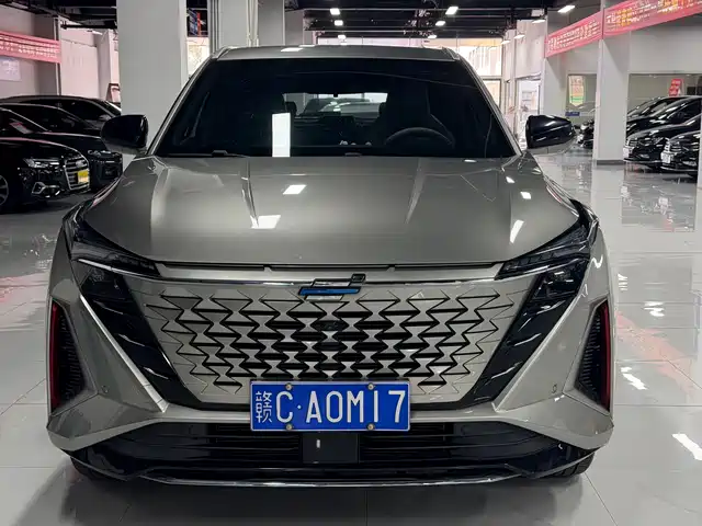 CHANGAN CHANGAN AUCHAN Z6