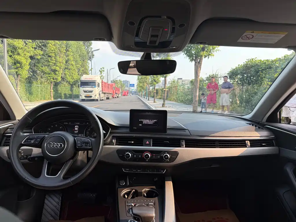 Audi A4L — миниатюра 14