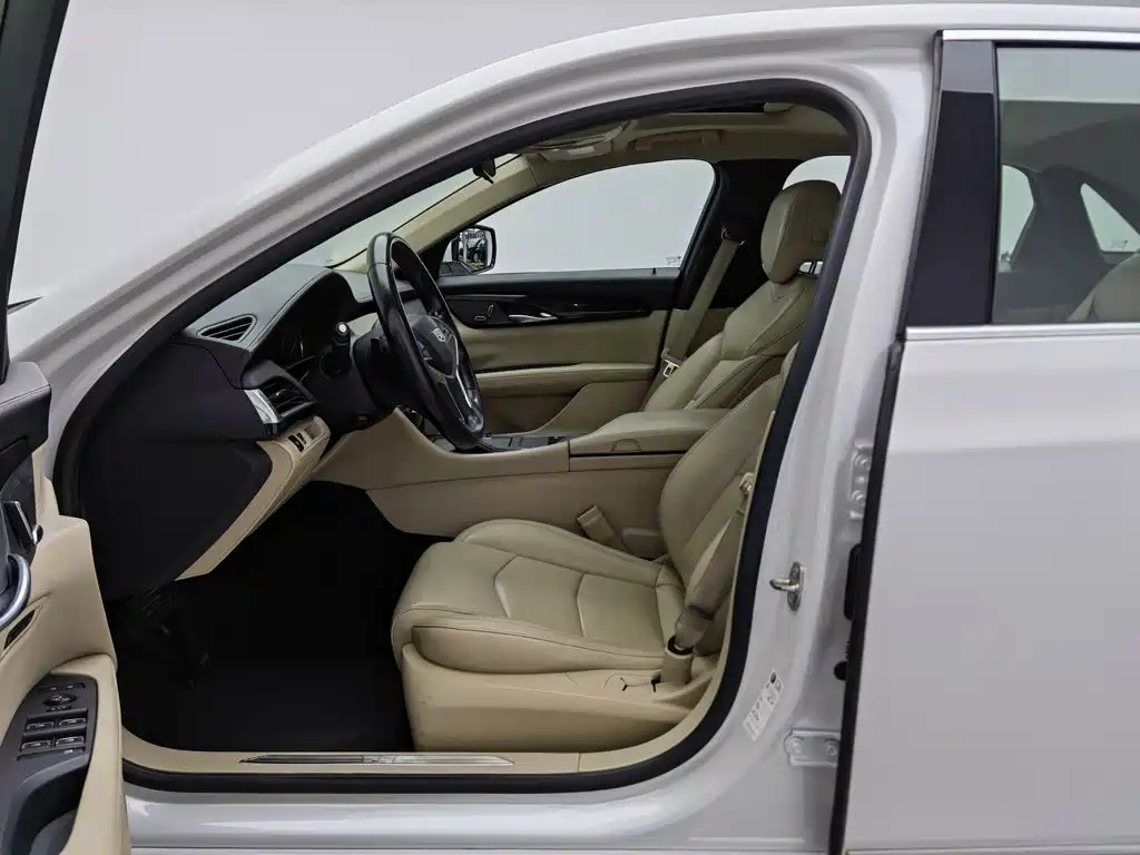 Cadillac CT6 — миниатюра 10