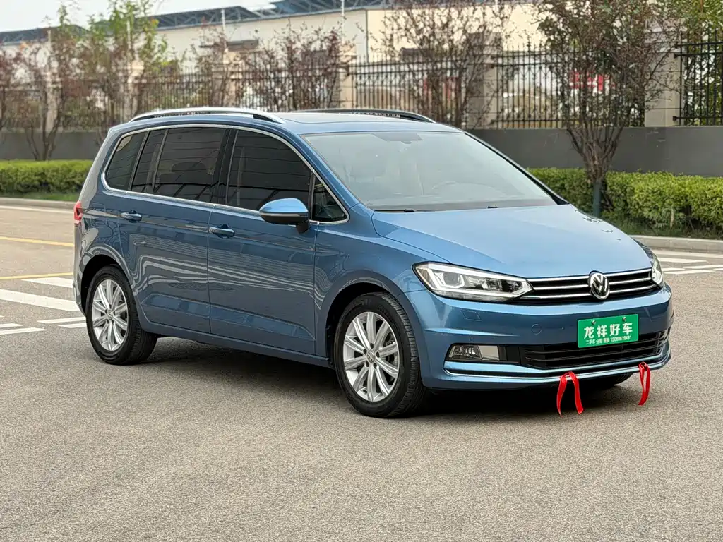 Volkswagen Touran — миниатюра 3