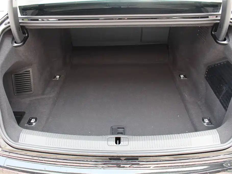 Audi A8 2023 A8L 50 TFSI quattro