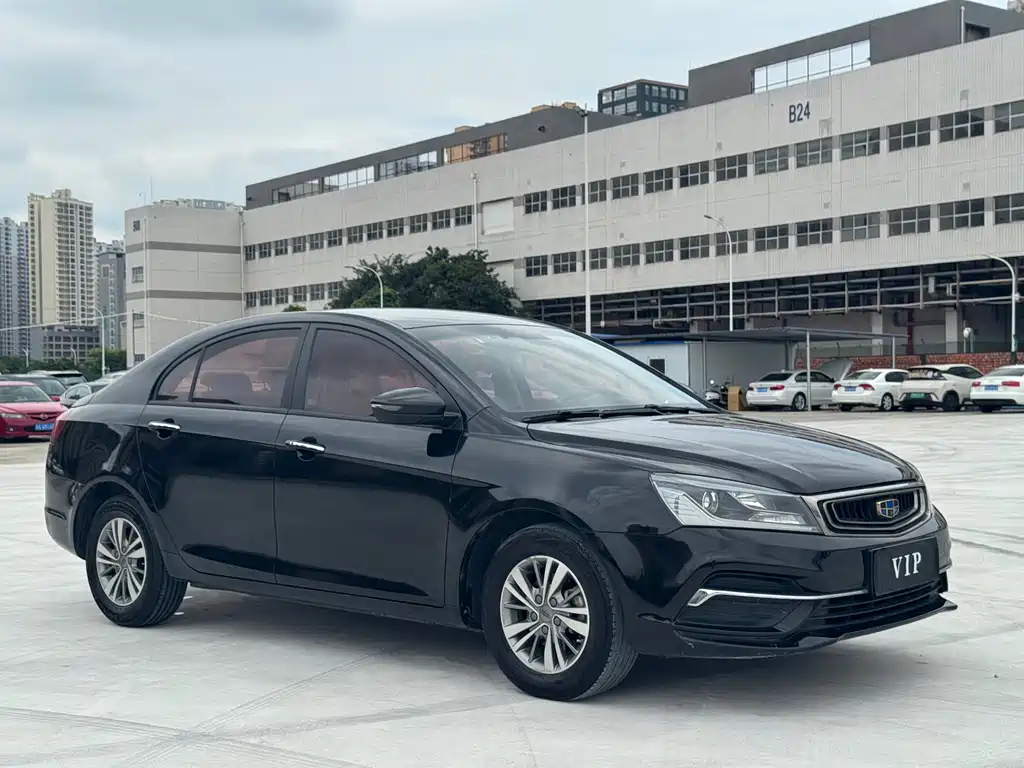 Geely Emgrand — миниатюра 3