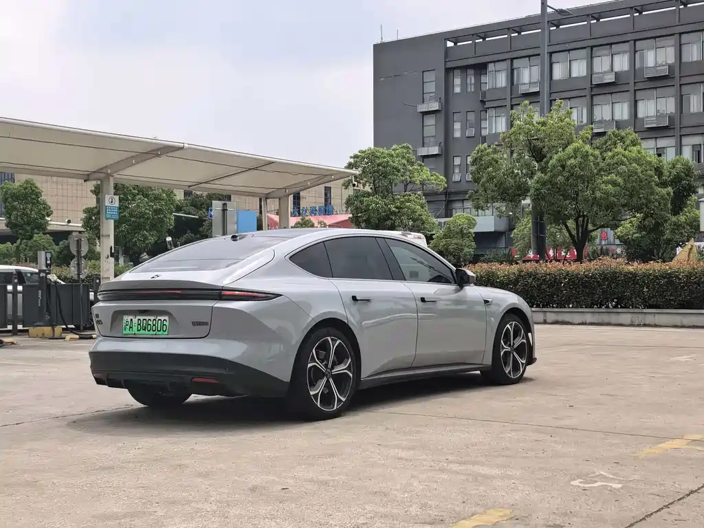 NIO ET5 2022 75kWh