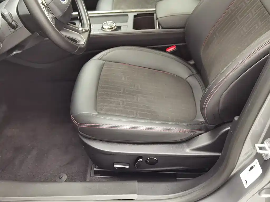 Ford Mondeo — миниатюра 20