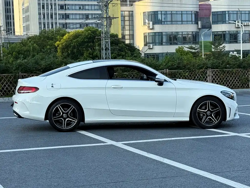 Mercedes-Benz C-Class (Import) — миниатюра 10