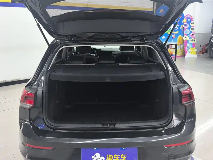 Volkswagen Golf 2021 280TSI DSG Pro