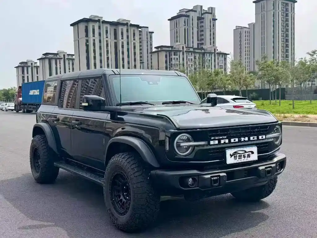 Ford Bronco — миниатюра 2