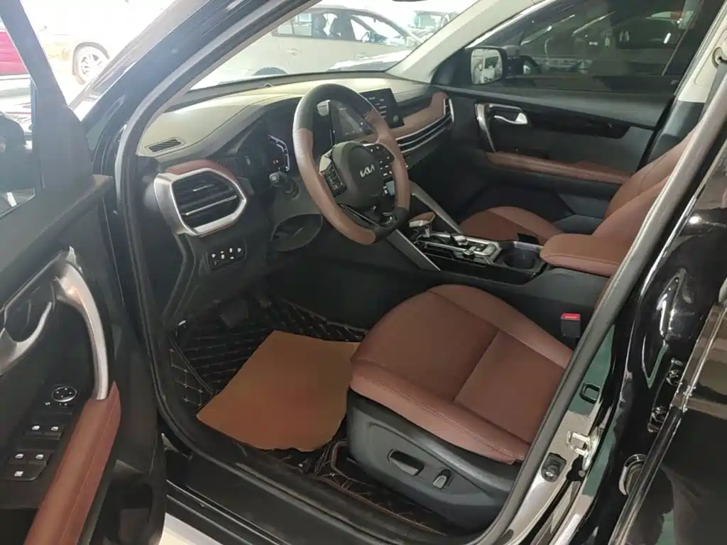Kia Sportage — миниатюра 16