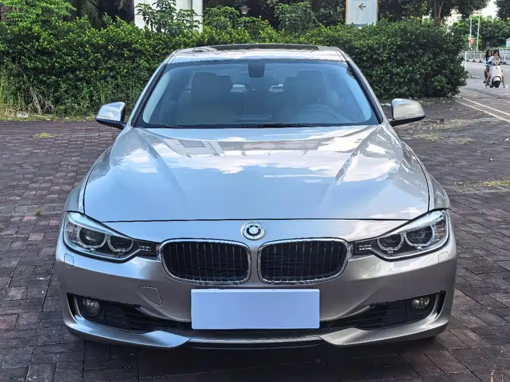BMW 3 Series — миниатюра 2