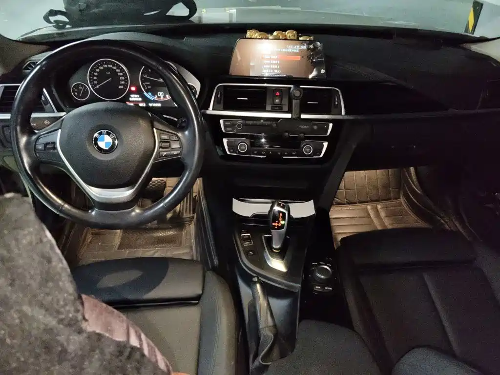 BMW 3 Series — миниатюра 13