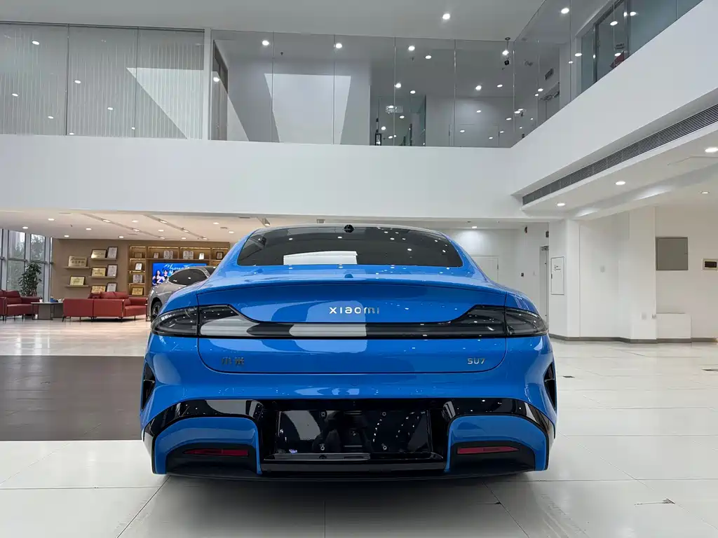 Xiaomi SU7 — миниатюра 10