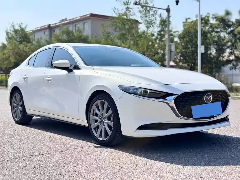 Mazda 3 Axela — миниатюра 3
