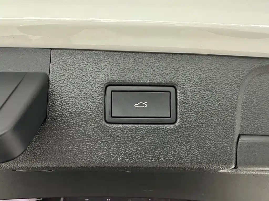Volkswagen Tayron 380TSI 4WD R-Line Connected Edition, фото 34