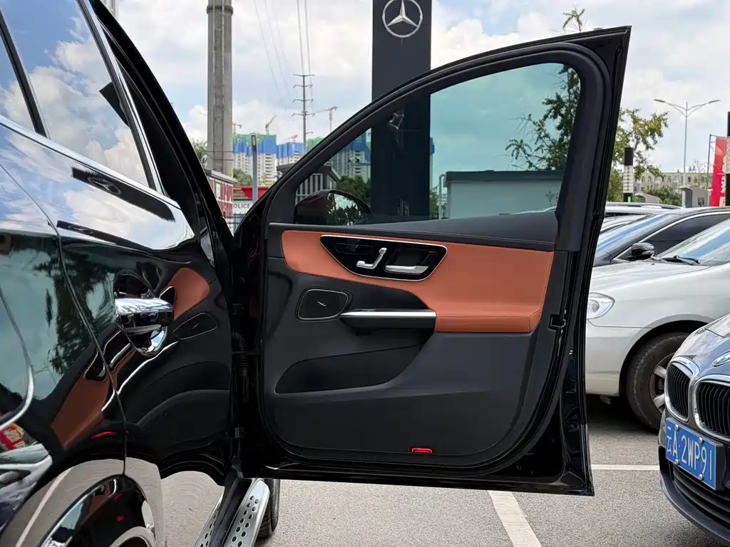 Mercedes-Benz GLC — миниатюра 30