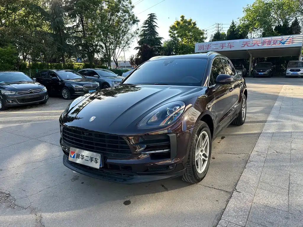 Porsche Macan 2020