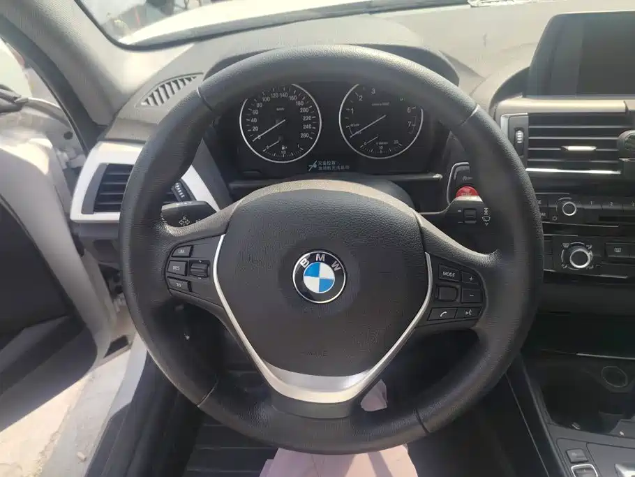 BMW 1 Series (Import) — миниатюра 15