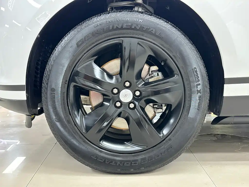 Land Rover Velar — миниатюра 22