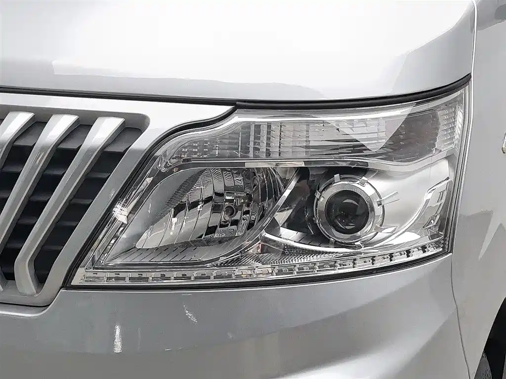 Changan M60 2020 1.5L VI 6 местDAM15KR