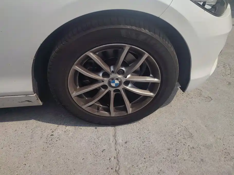 BMW 1 Series (Import) — миниатюра 6