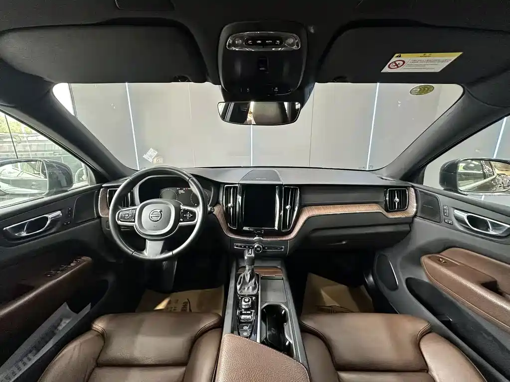 Volvo XC60 — миниатюра 9