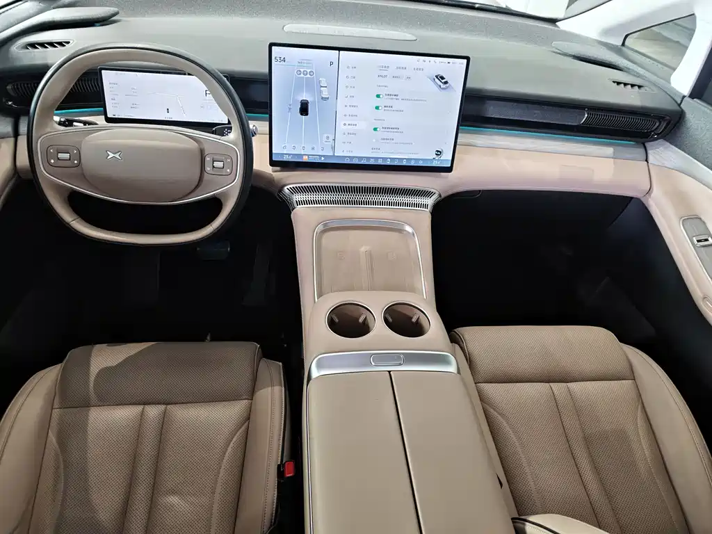 Xpeng X9 2024 610 Pro