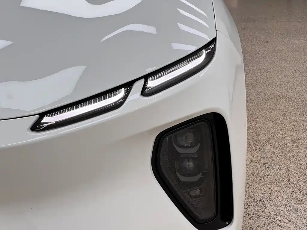 NIO EC6 2024 75kWh
