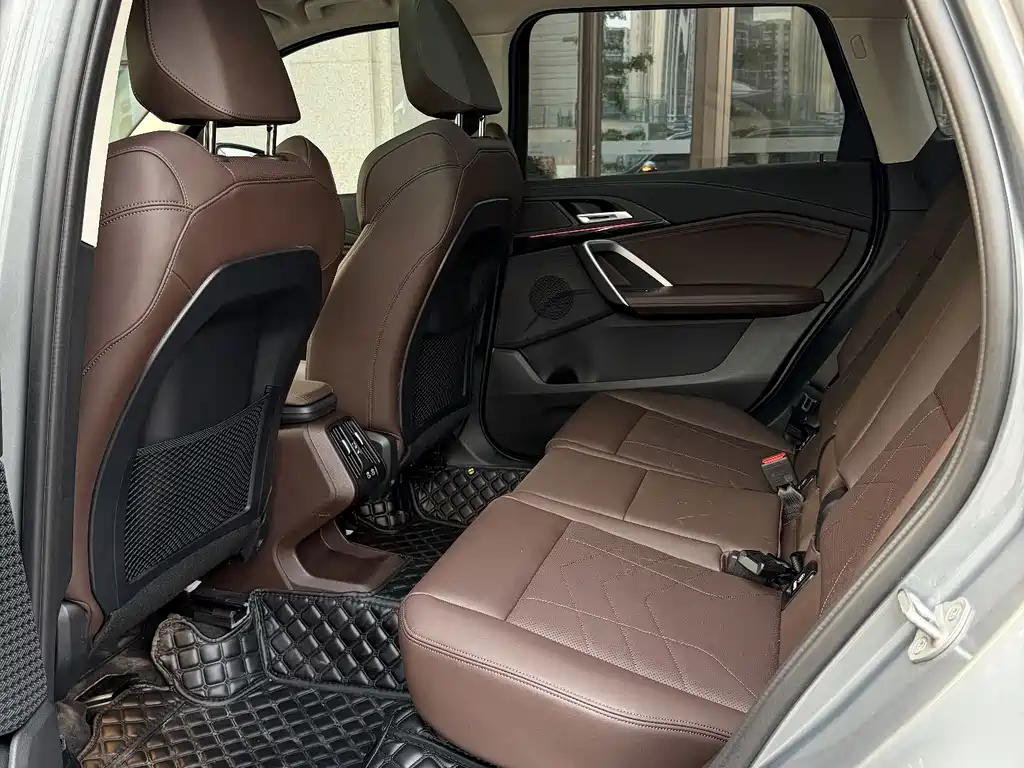 BMW X1 — миниатюра 8
