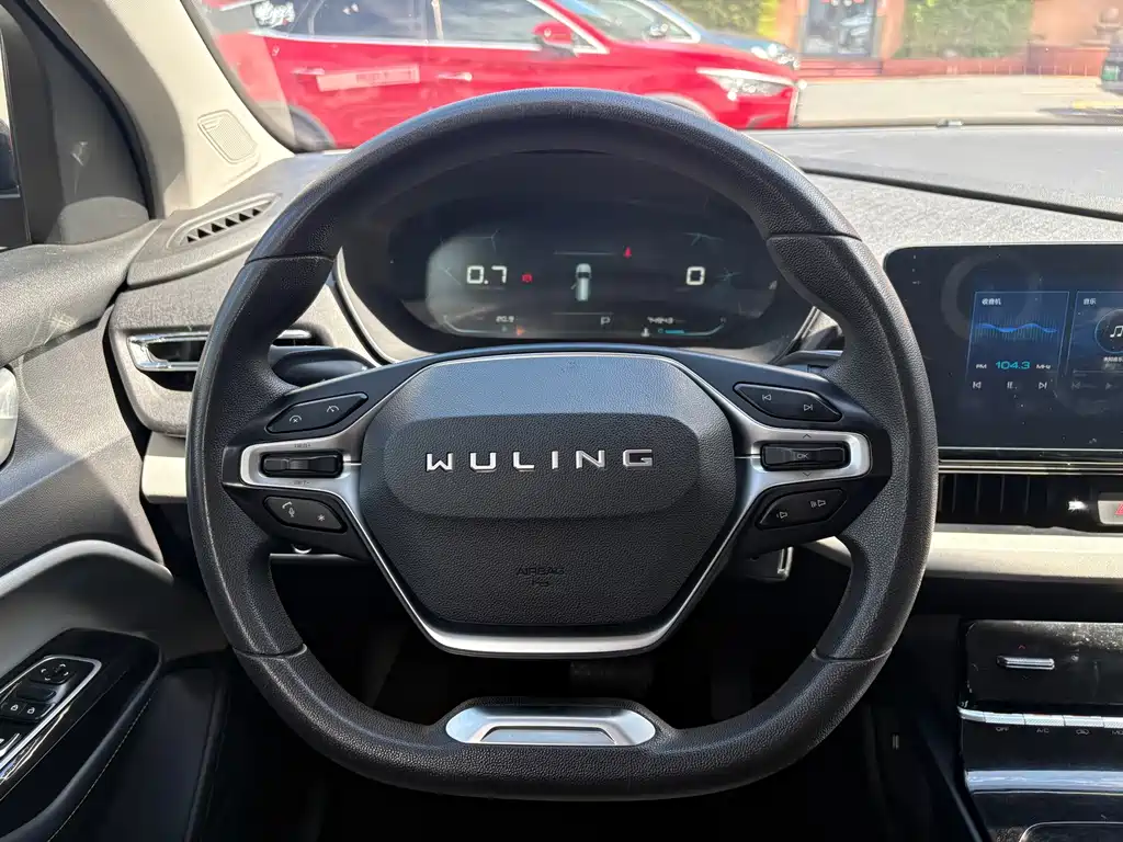 Wuling Victory — миниатюра 10