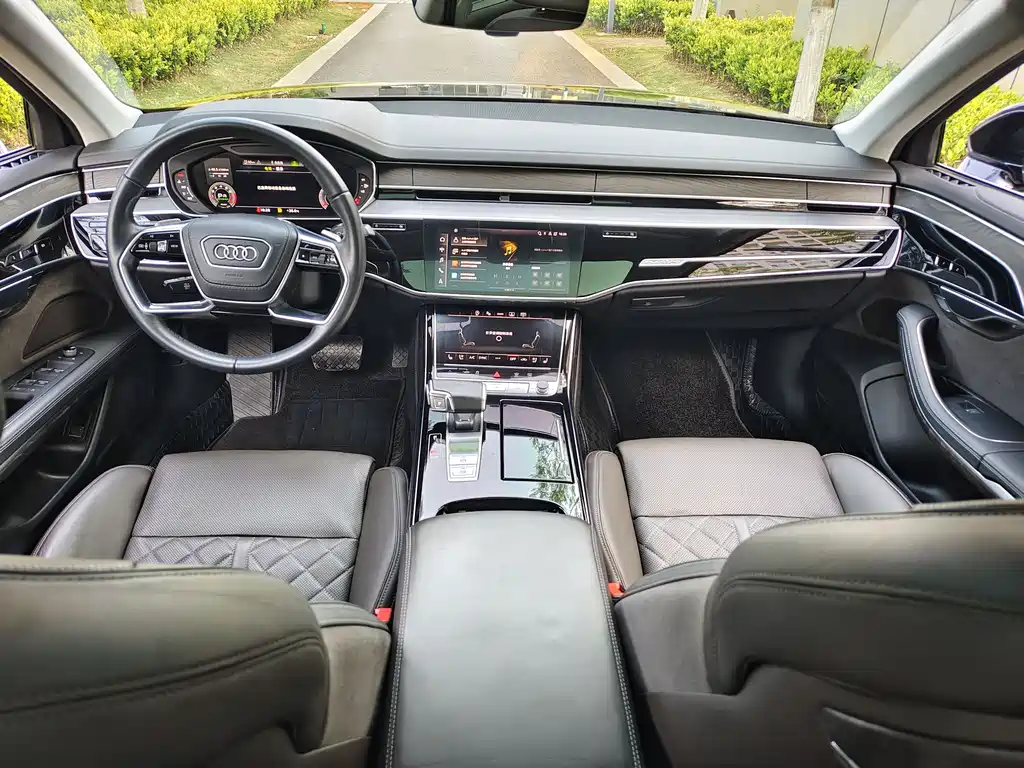 Audi A8 2024 A8L 50 TFSI quattro Premium