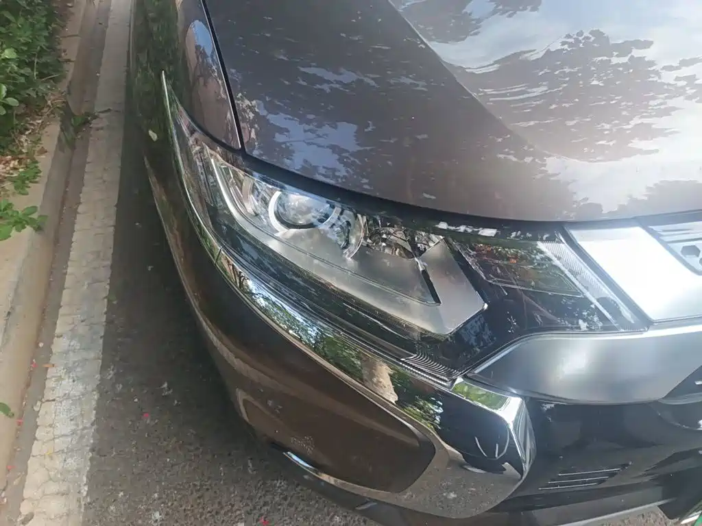 Mitsubishi Outlander — миниатюра 7