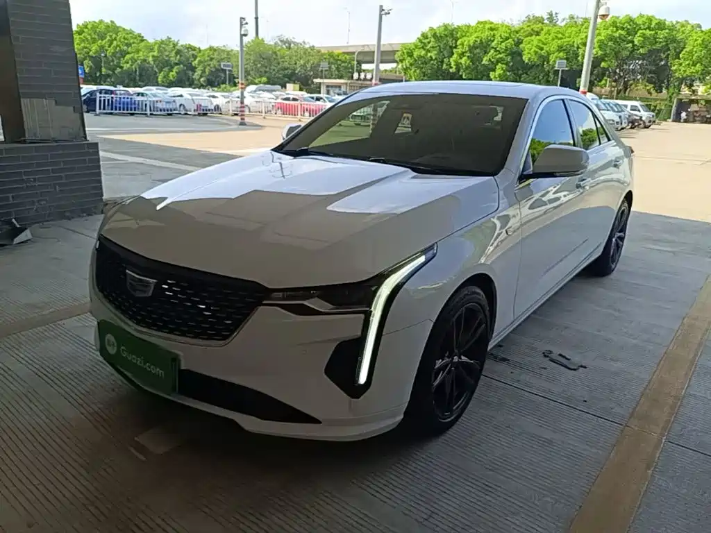 Cadillac CT4 — миниатюра 2