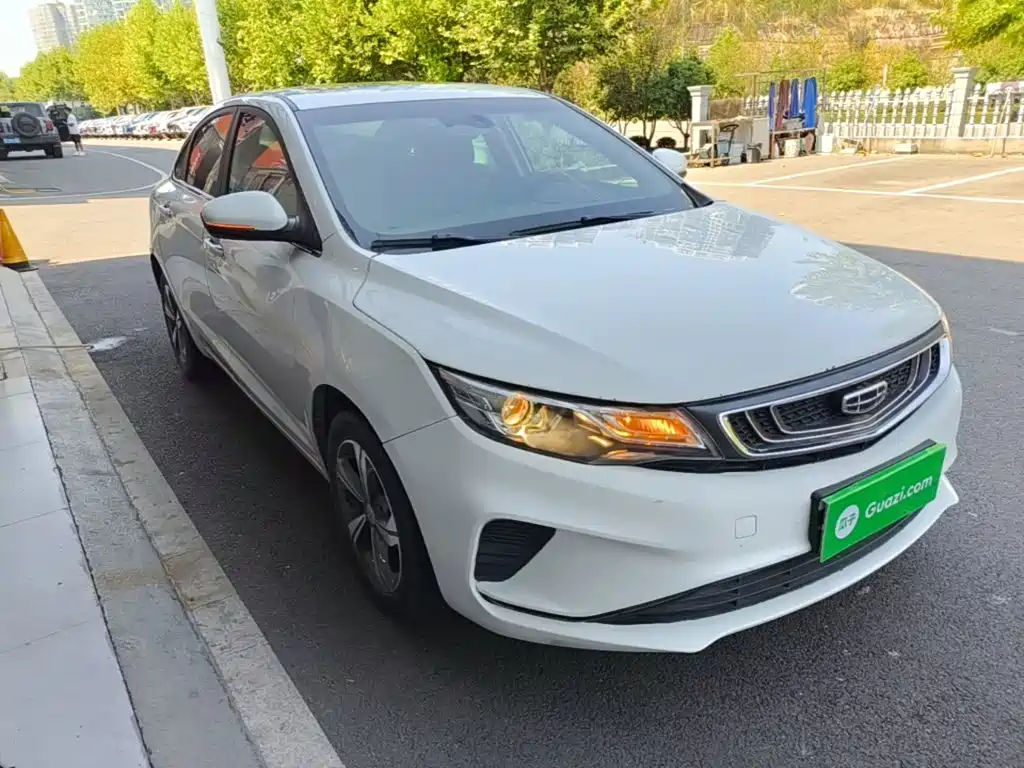 Geely Emgrand GL — миниатюра 4