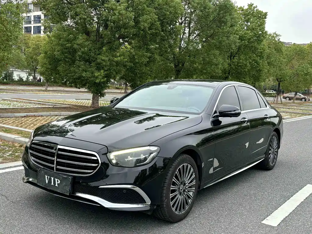 Mercedes-Benz E-Class 2021