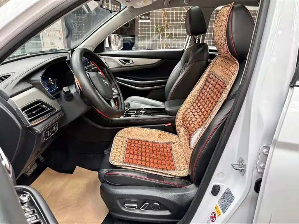 Changan CS75 2018 1.5T PHEV