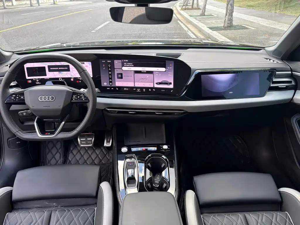 Audi A5L — миниатюра 9